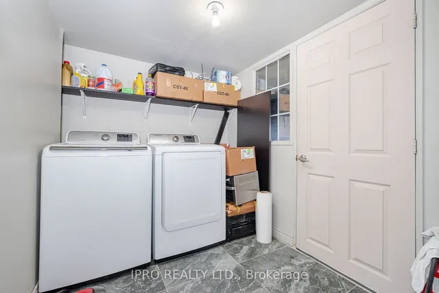 Additional image 18 of 19 Citronella Lane