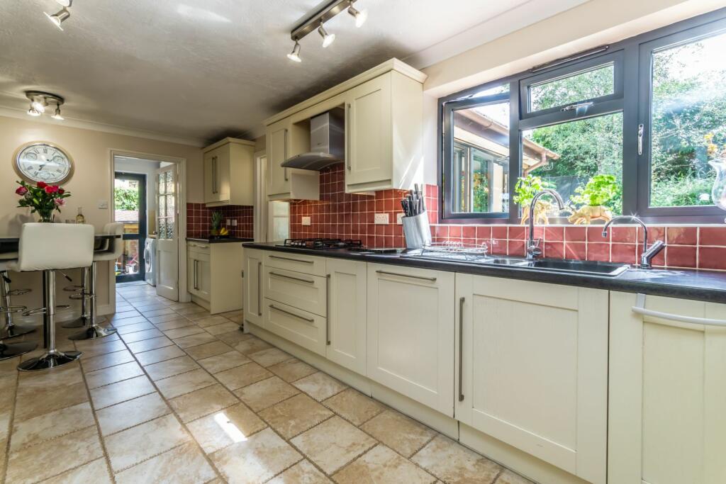 Additional image 12 of Birchwood Lane, Caterham, CR3