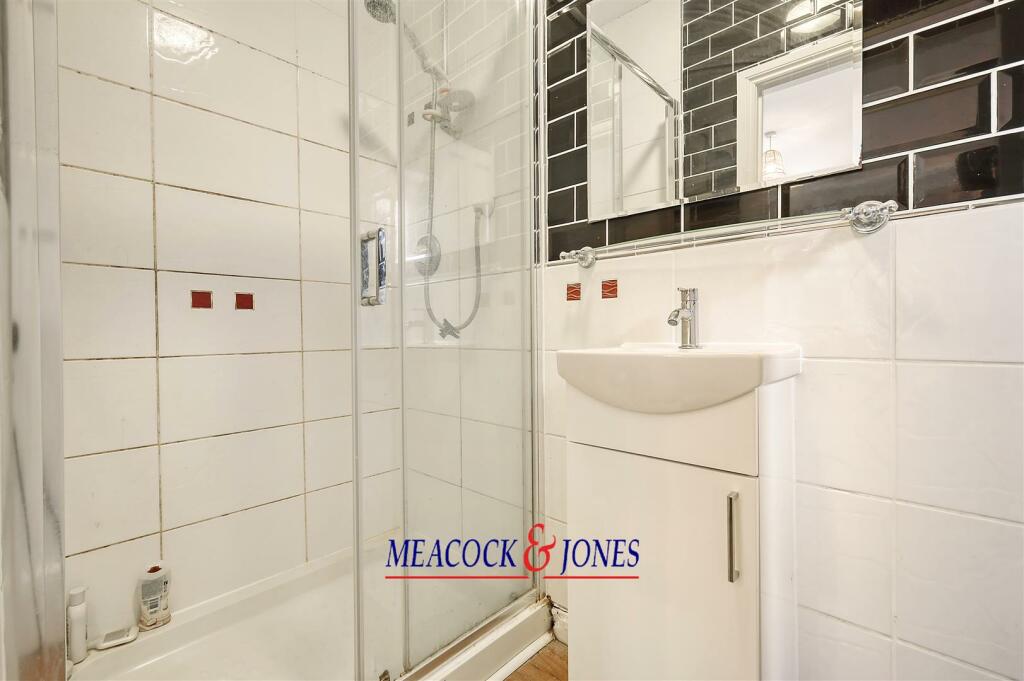 Additional image 13 of Chelmsford Road, Shenfield, Brentwood