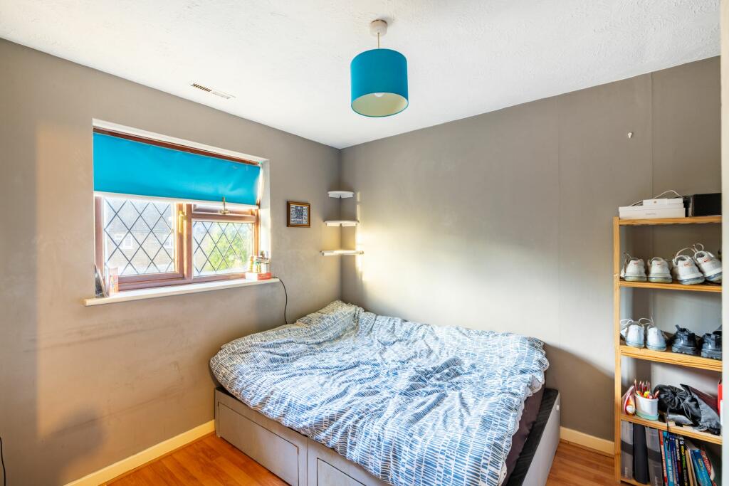 Additional image 8 of Harrow Road, Warlingham, CR6