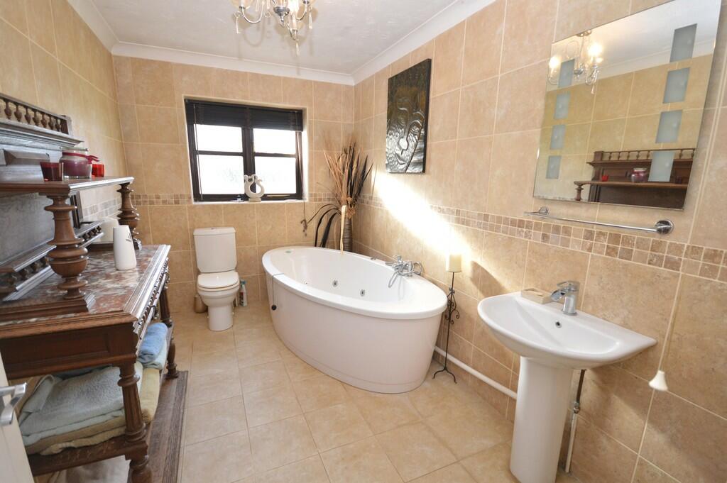 Additional image 17 of Sparrows Corner, Great Oakley, Harwich