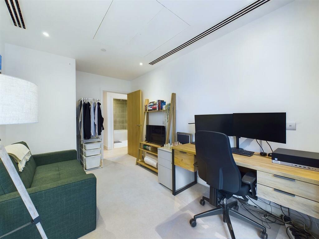 Additional image 13 of Cherry Orchard Road, Croydon