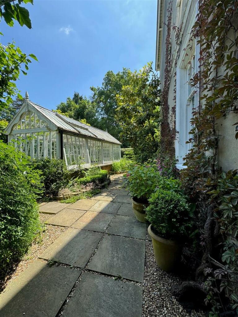 Additional image 13 of How Lane, Chipstead