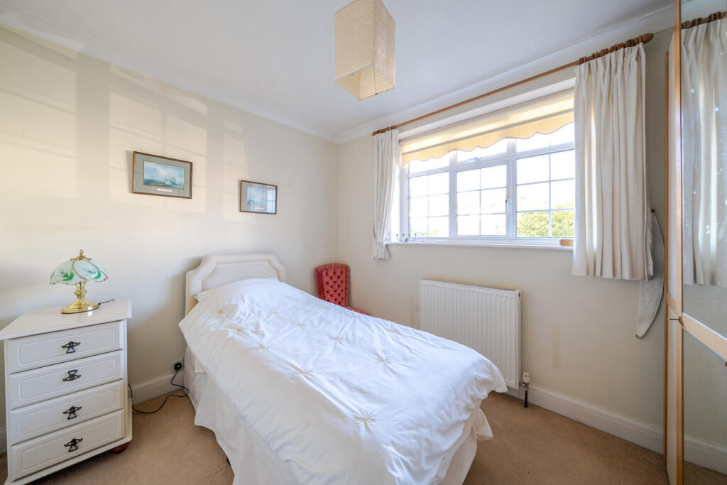 Additional image 14 of Devonshire Way, Croydon