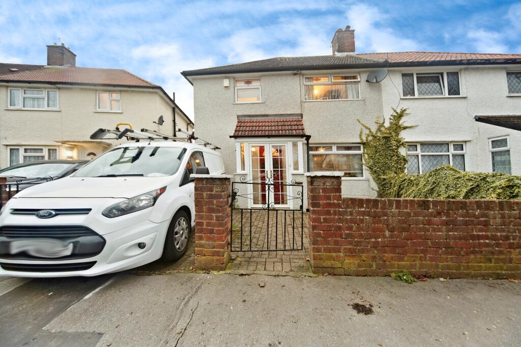 Additional image 3 of Layton Crescent, Croydon, CR0