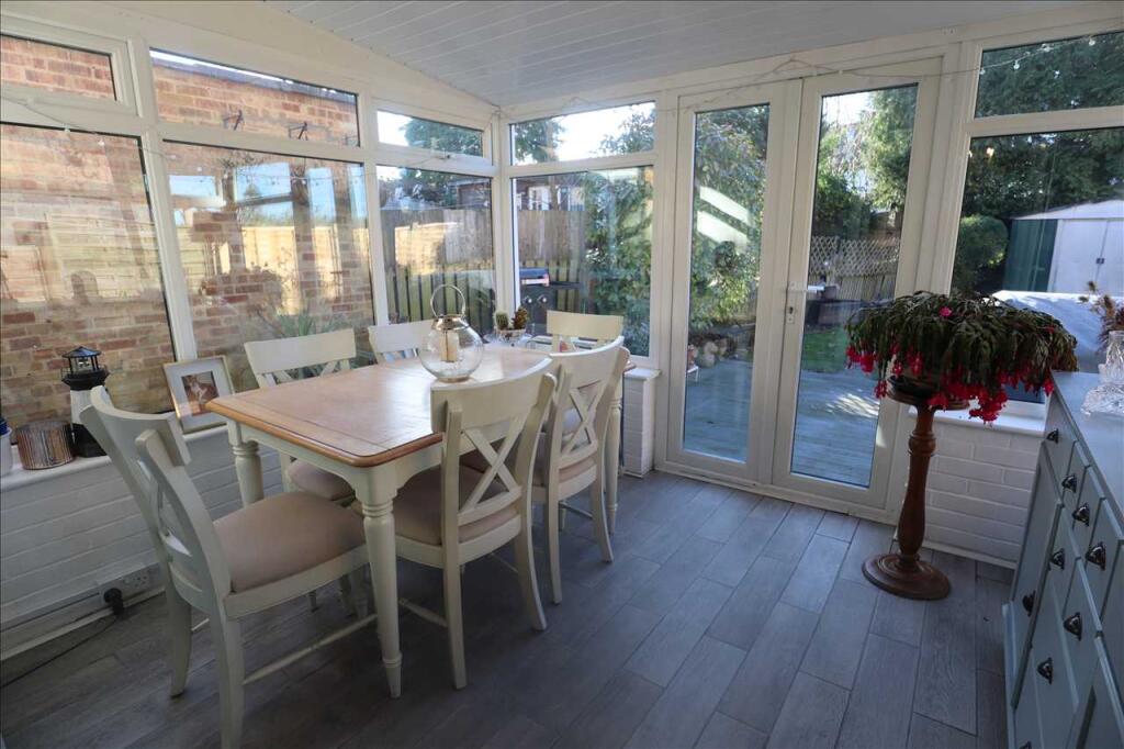 Additional image 9 of Grove Lane