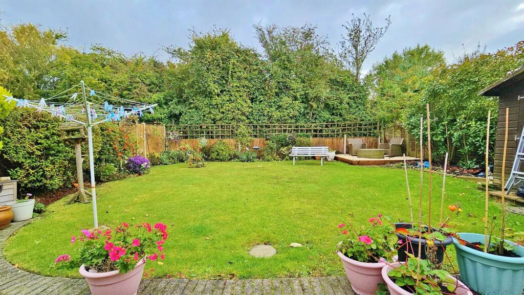 Additional image 20 of Laxton Grove, Great Holland