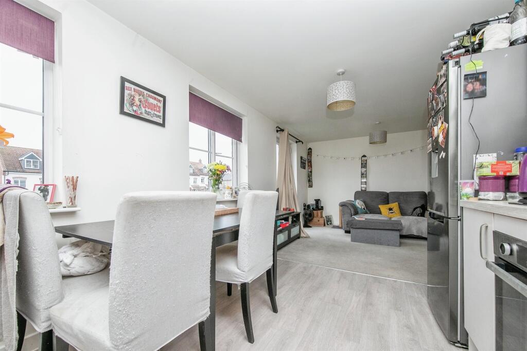 Additional image 4 of Taylor Court, Great Cornard, Sudbury