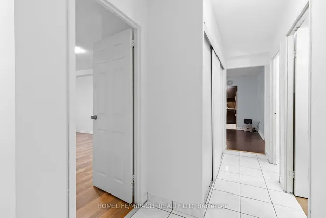 Additional image 29 of 49 Silverstone Dr Unit 605