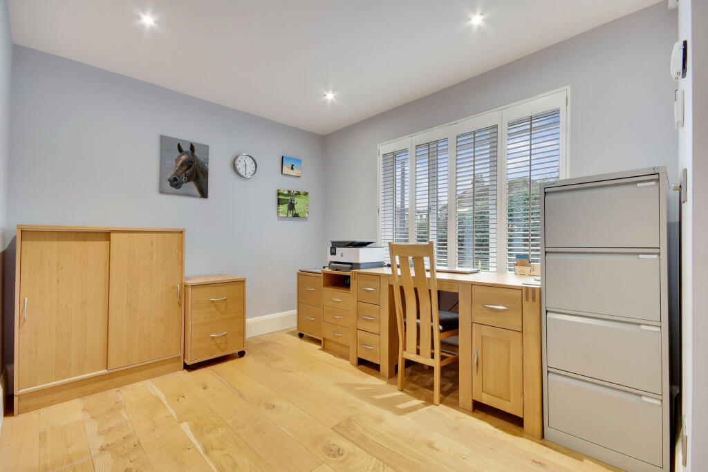 Additional image 14 of Back Road, Writtle