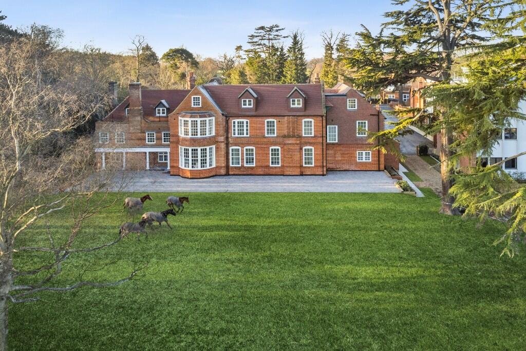 Additional image 5 of Millfield Park ~ Brentwood