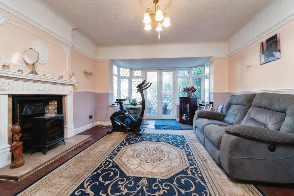 Additional image 12 of Coombe Road, Croydon, CR0