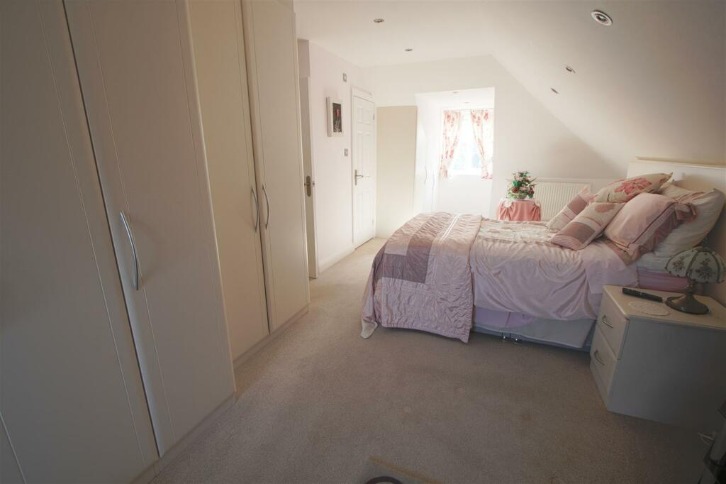 Additional image 10 of Kennel Lane, Billericay