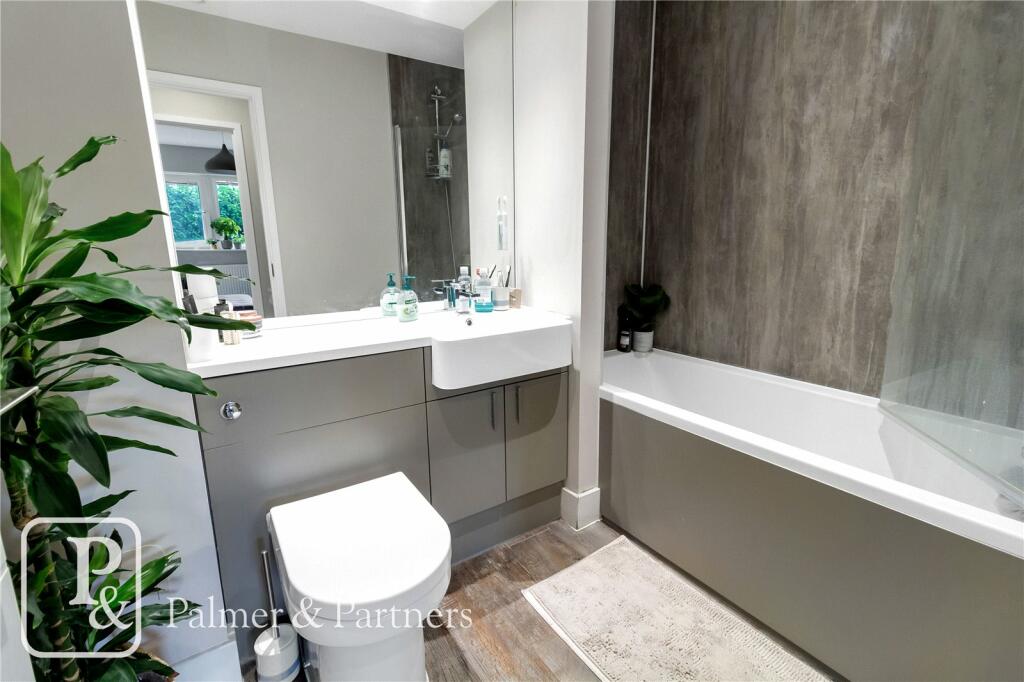 Additional image 4 of Bergholt Road, Colchester, Essex, CO4