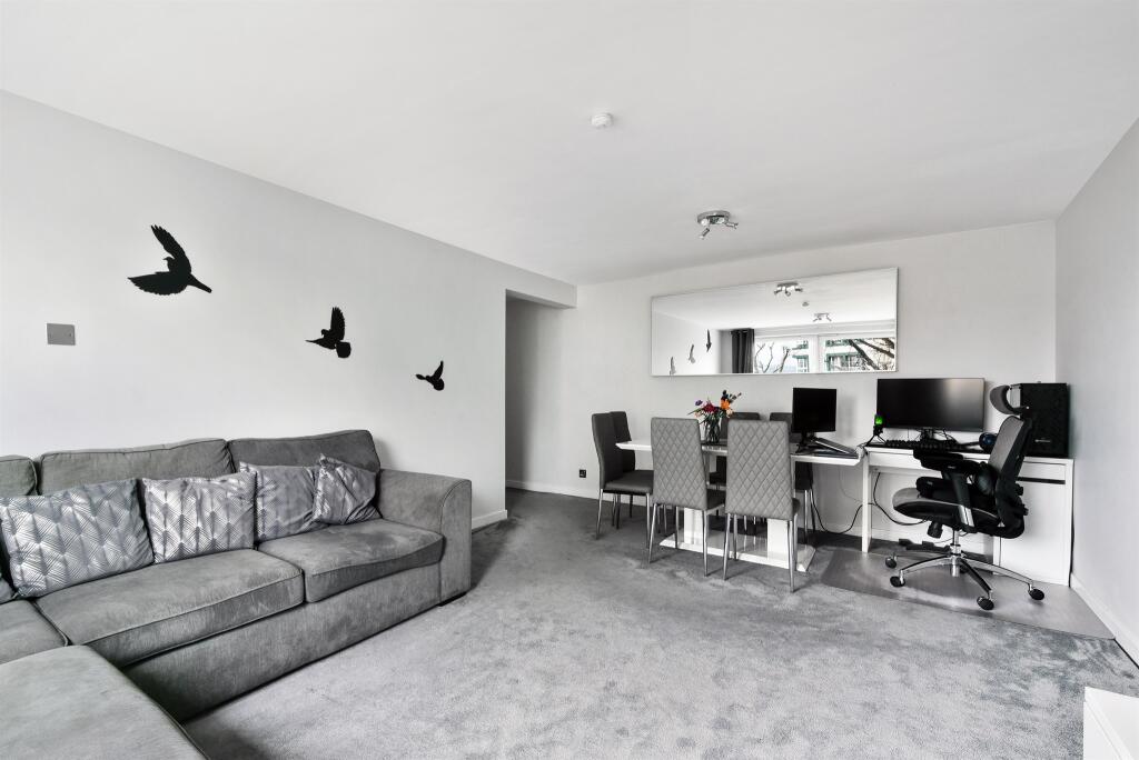 Additional image 10 of Bramley Hill, South Croydon