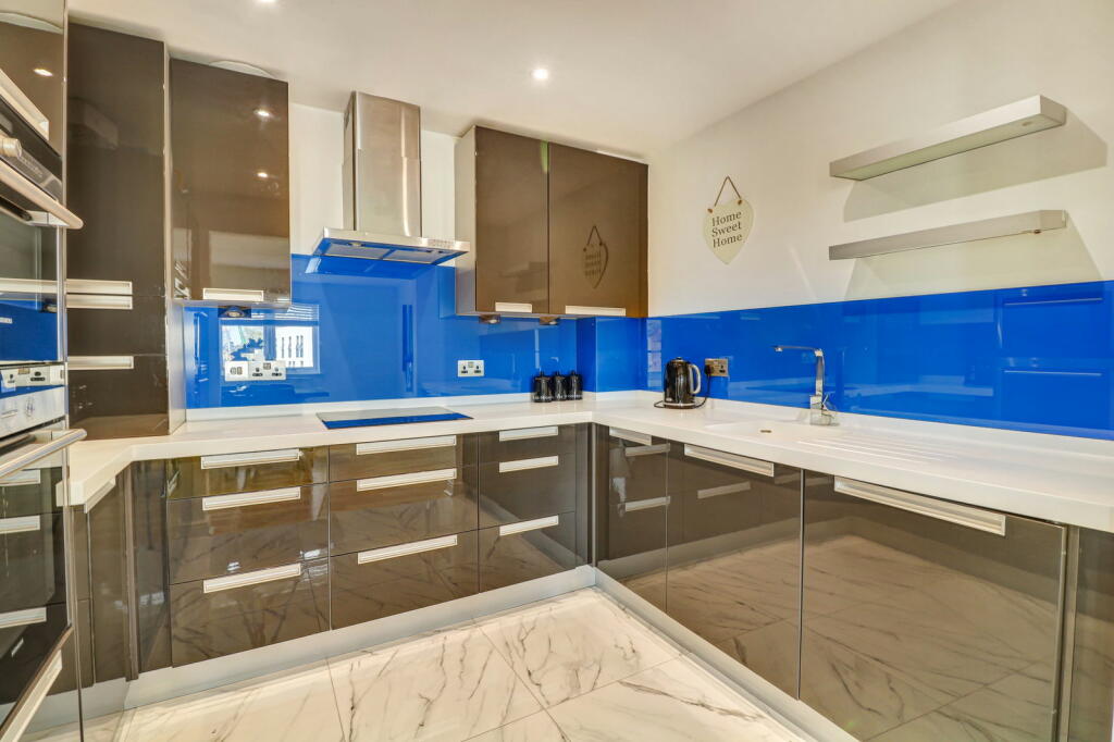 Additional image 3 of Lynmouth Gardens, Chelmsford, CM2 0UH