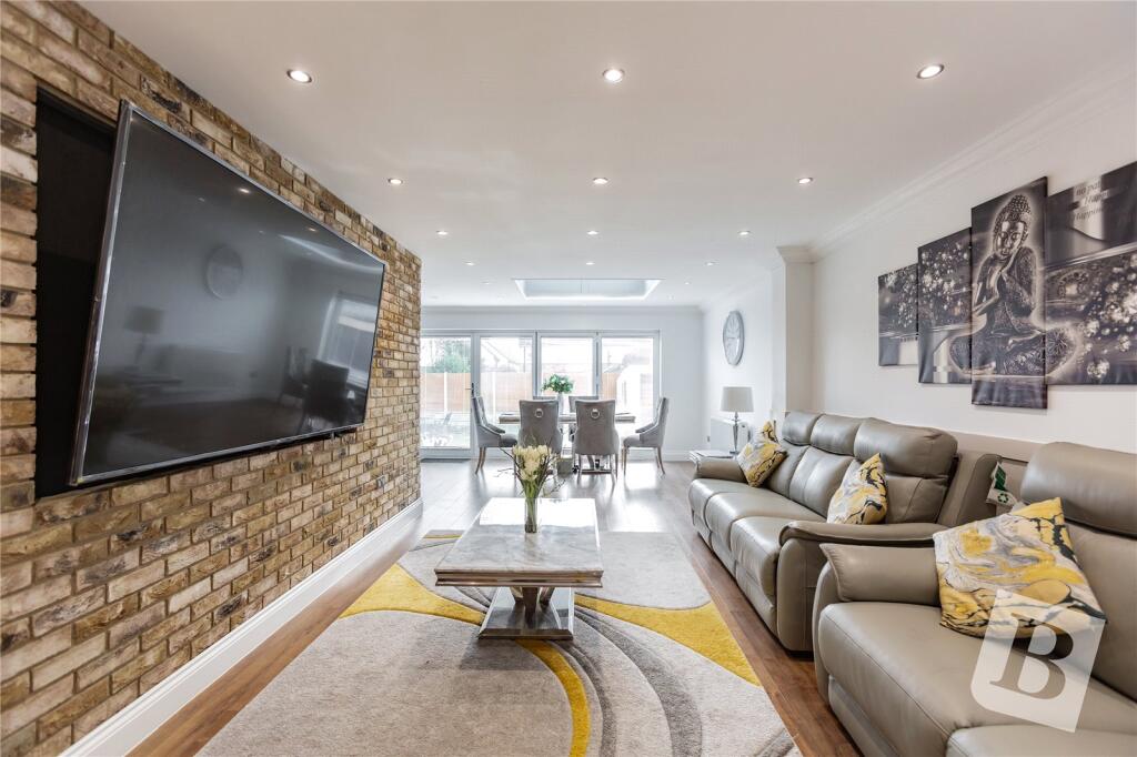 Additional image 10 of Hatch Road, Pilgrims Hatch, Brentwood, Essex, CM15