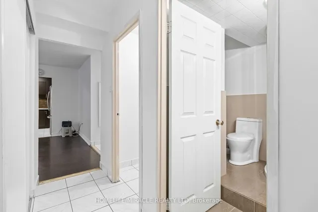 Additional image 25 of 49 Silverstone Dr Unit 605