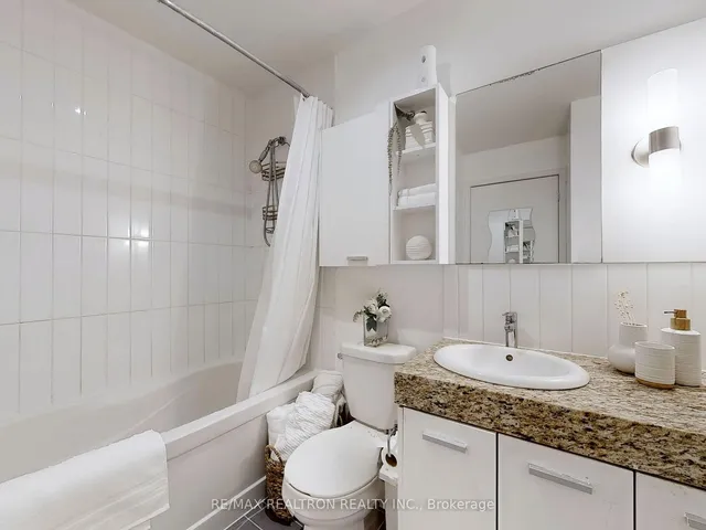 Additional image 25 of 29 Singer Crt Unit Ph07