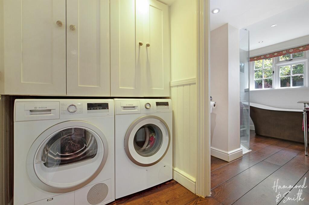 Additional image 10 of High Street, Epping, CM16