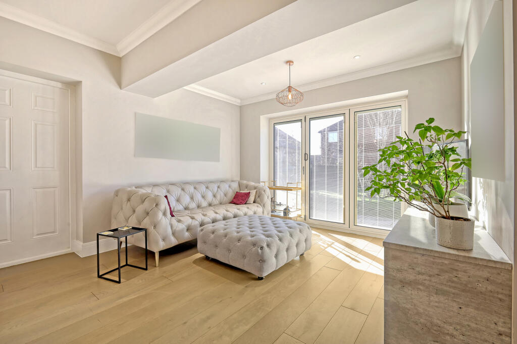 Additional image 12 of Little Ridings Lane, Ingatestone, CM4