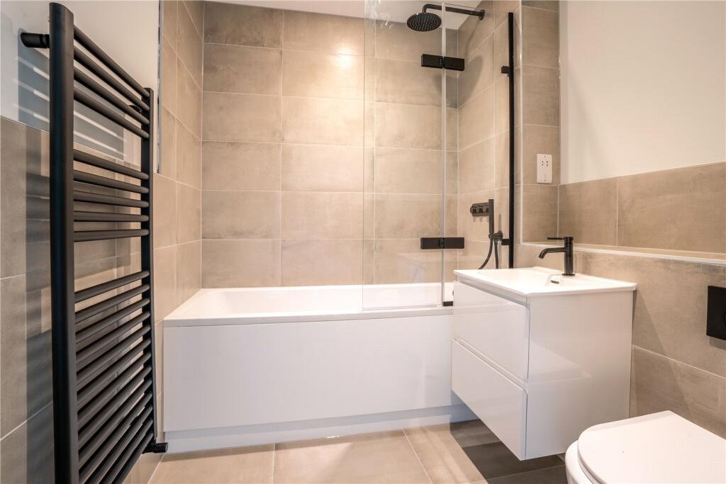 Additional image 4 of Brizes Park, Ongar Road, Kelvedon Hatch, Brentwood, CM14