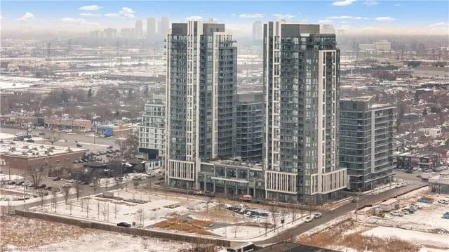 Additional image 41 of 17 Zorra St Unit 1608