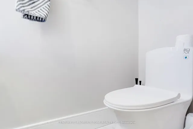 Additional image 34 of 9 Giltspur Rd