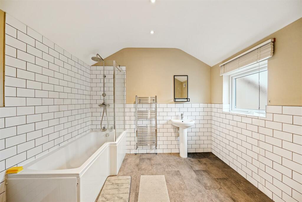 Additional image 9 of Selsdon Road, South Croydon