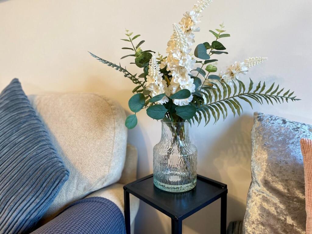 Additional image 6 of Standingwood Road