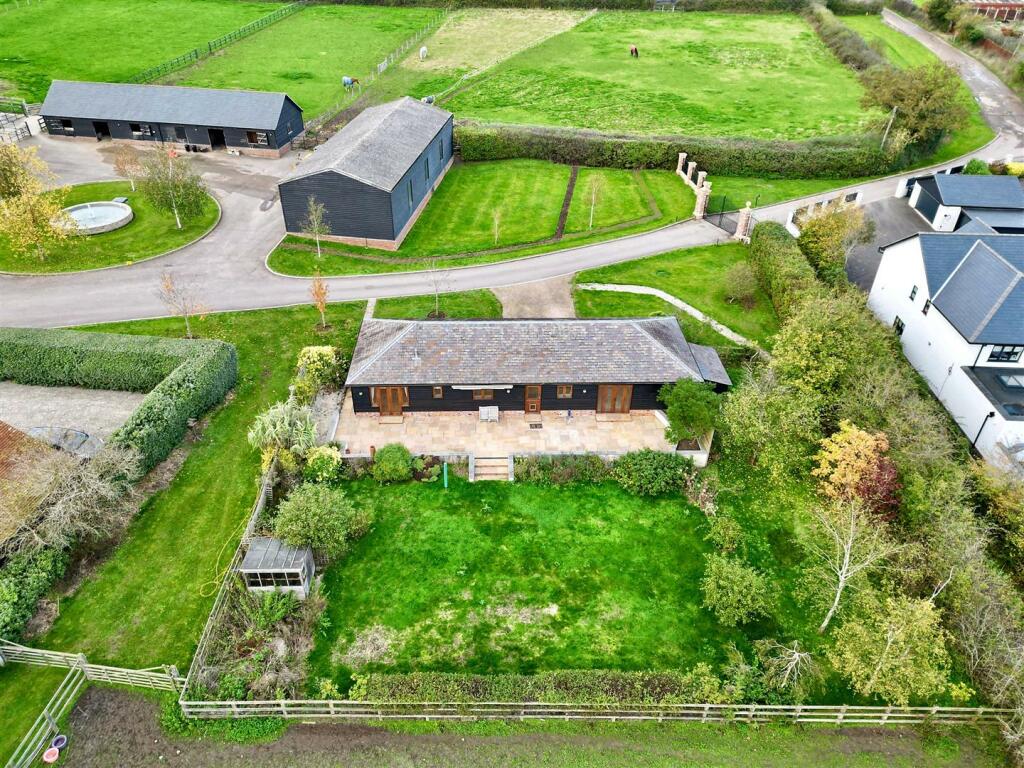 Additional image 16 of Ramsden Park Road, Ramsden Bellhouse, Billericay