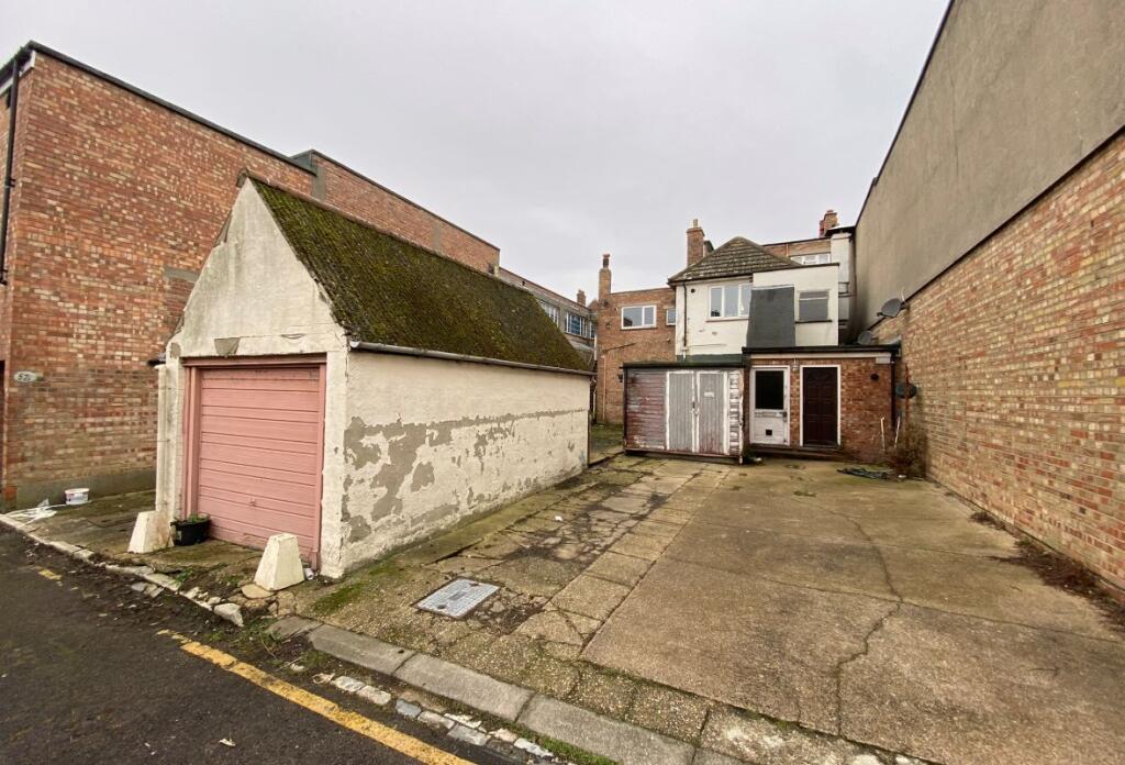 Additional image 3 of 52-54 Connaught Avenue, Frinton-on-Sea, Essex, CO13 9PR