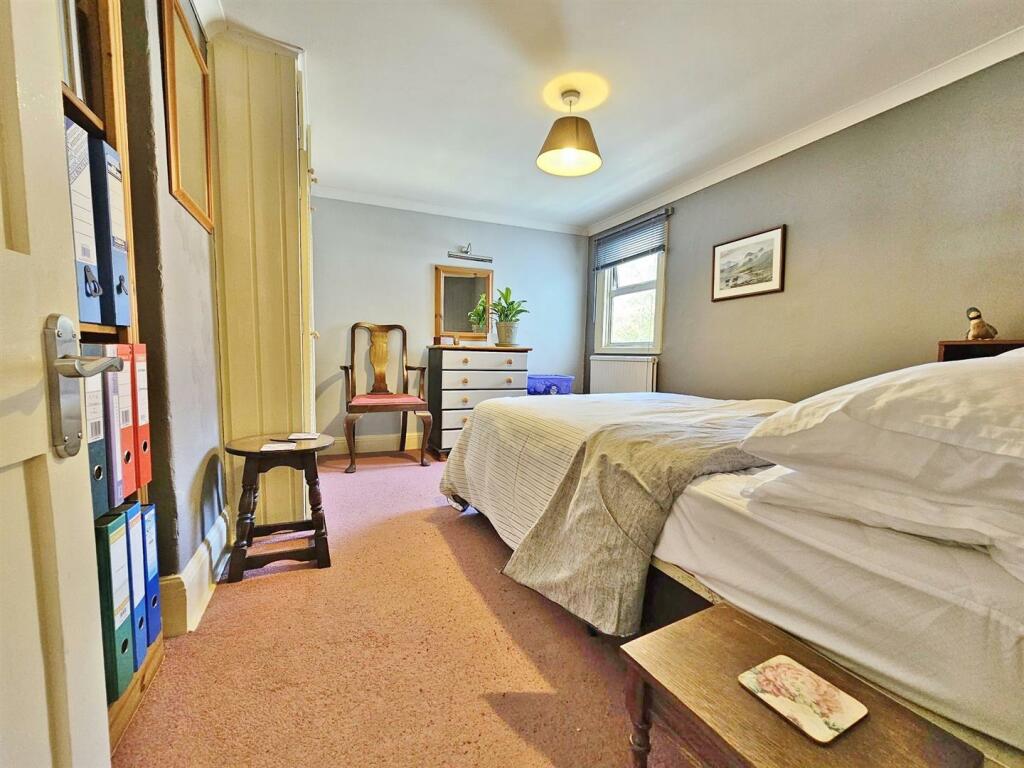 Additional image 25 of High Street, Thorpe-Le-Soken