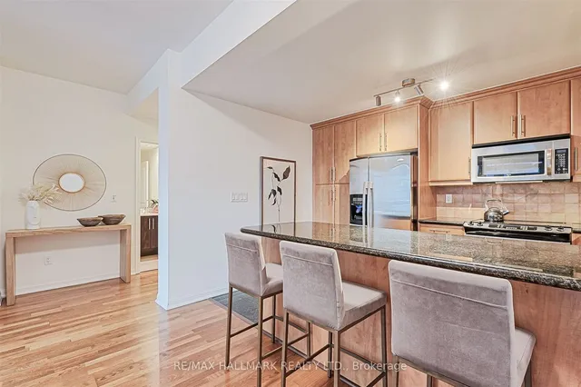 Additional image 9 of 628 Fleet St Unit 1303