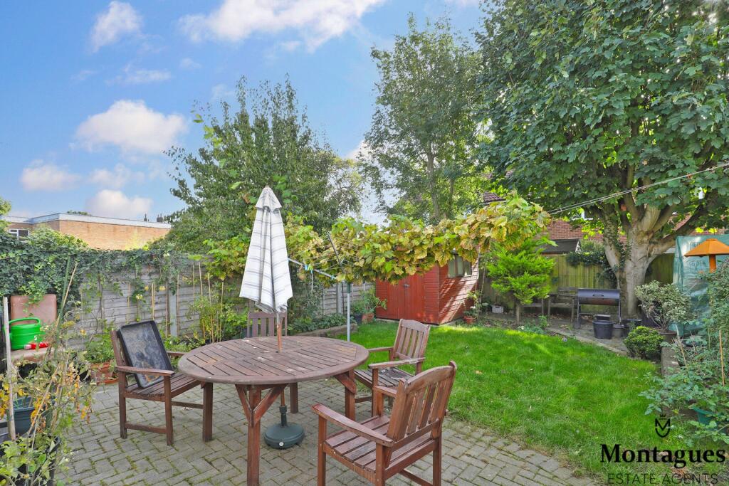 Additional image 18 of Hemnall Street, Epping, CM16