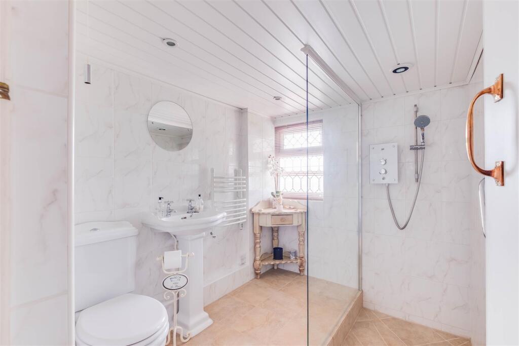 Additional image 10 of Hooton Road, Willaston, Neston