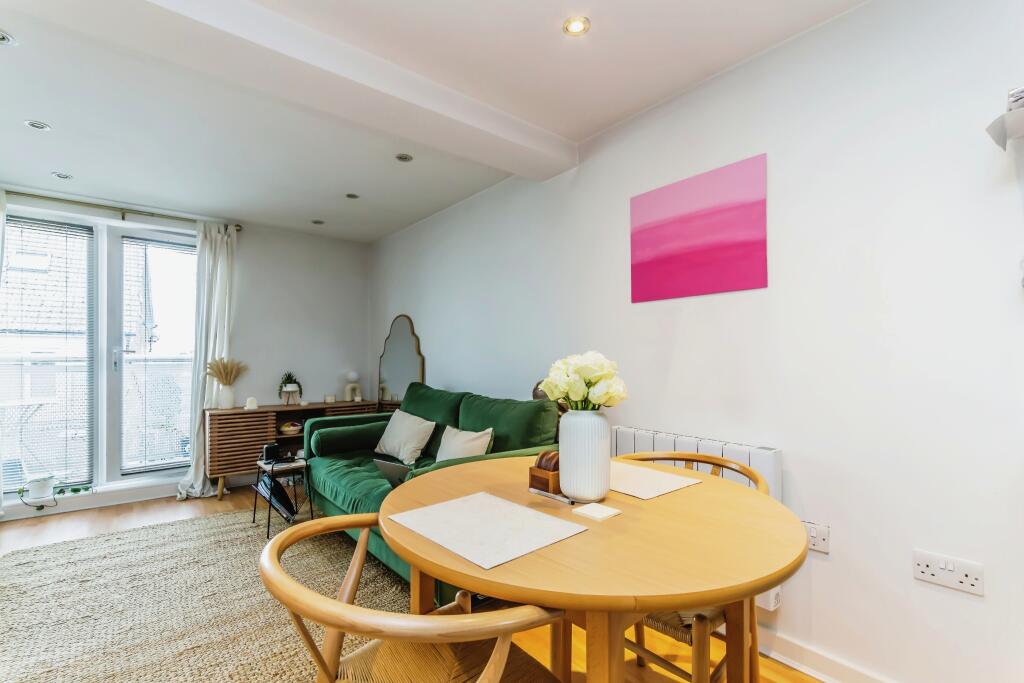 Additional image 10 of Holm Court, Westway, Caterham, Surrey, CR3