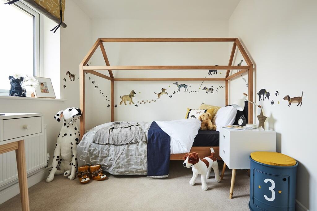 Additional image 10 of Elm Tree Avenue, 
Frinton on Sea, 
Essex,
CO13 0GR