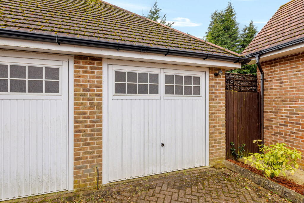 Additional image 12 of Whyteleafe Road, Caterham, CR3 5EJ