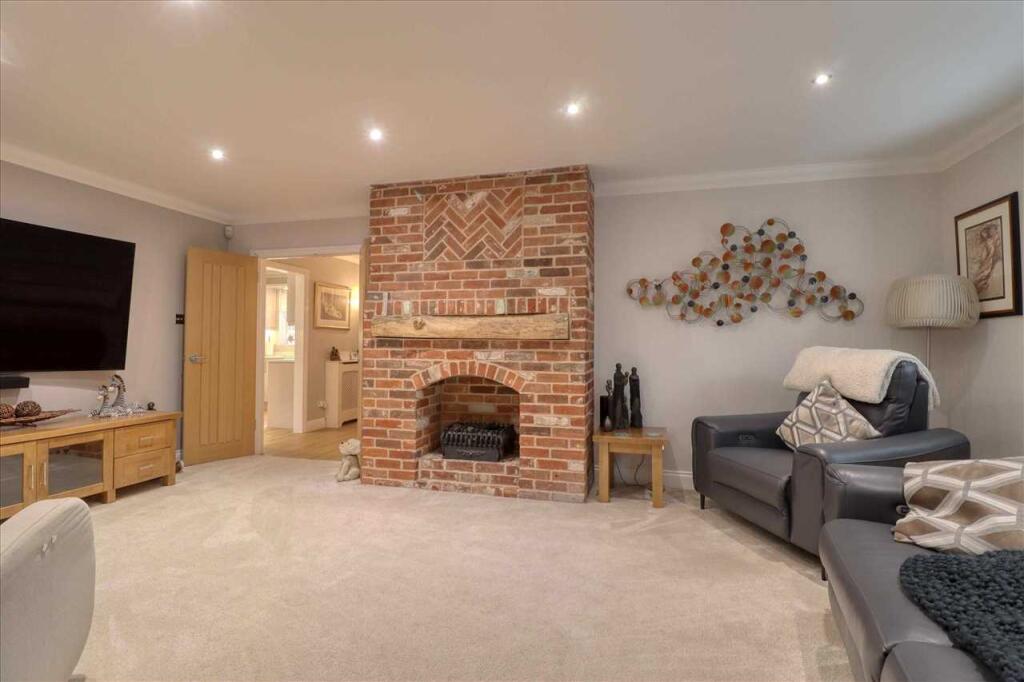 Additional image 16 of Elm Road, Little Clacton