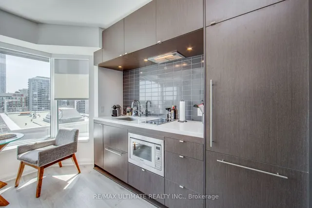 Additional image 7 of 155 Yorkville Ave Unit 1705