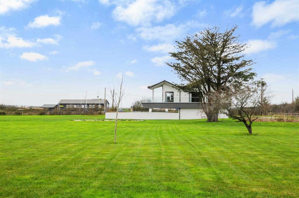 Additional image 7 of Sea View Parade, Mayland, Chelmsford