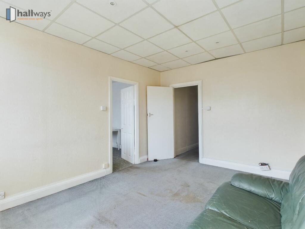 Additional image 4 of a Brighton Road, Coulsdon