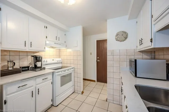 Additional image 18 of 4 Avalon Pl Unit 107