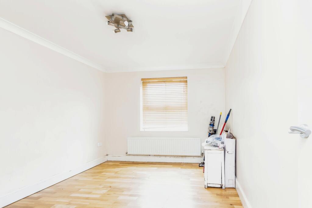 Additional image 5 of Godstone Road, Whyteleafe, Surrey, CR3