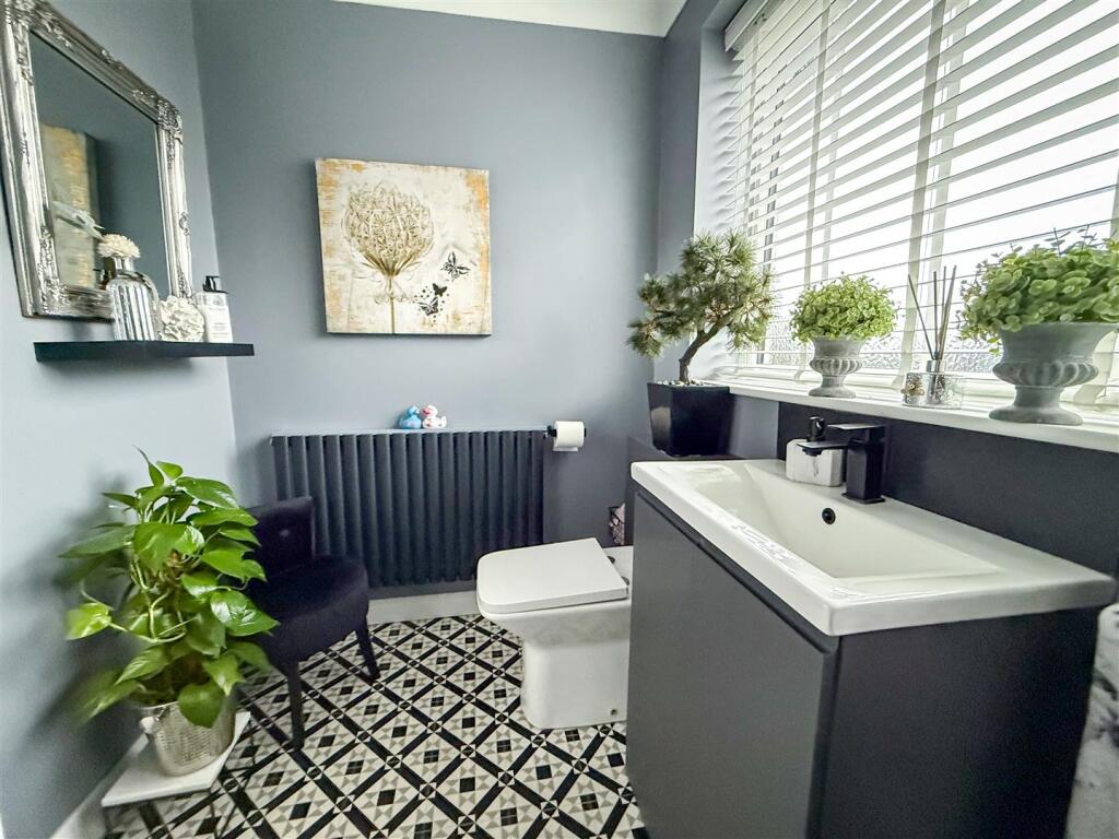 Additional image 22 of Cherry Tree Avenue, Clacton-On-Sea, Essex