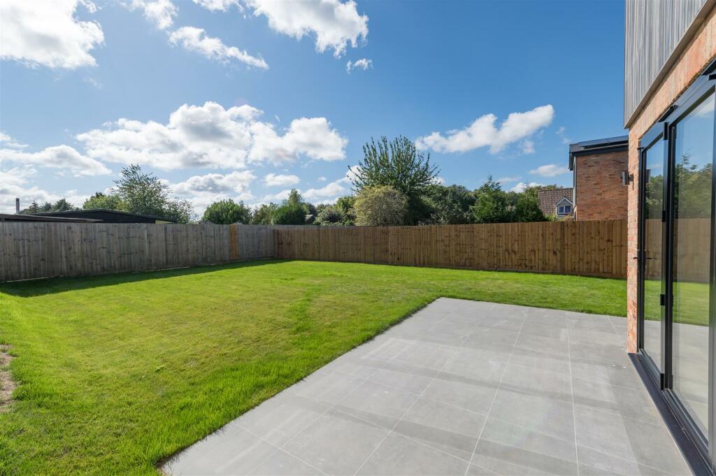 Additional image 4 of Harwich Road, Ardleigh, Colchester