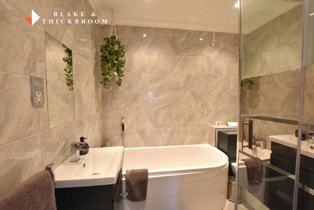 Additional image 8 of Marine Parade East, Clacton-on-Sea