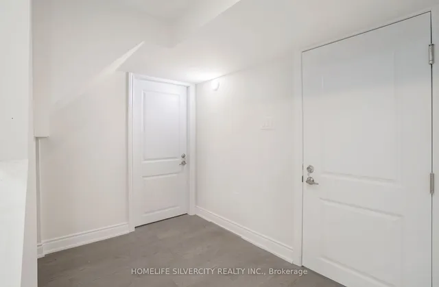 Additional image 23 of 168 Folkstone Cres