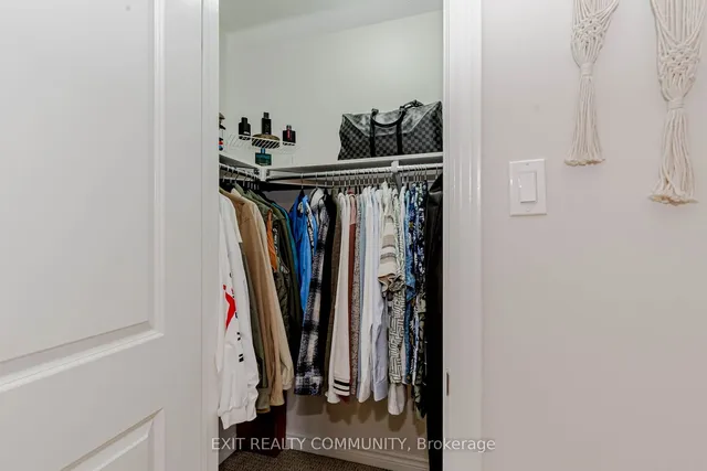 Additional image 16 of 31 Lola Cres